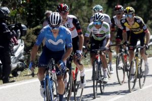 López superado por la situación de carrera y puso pie a tierra en La Vuelta