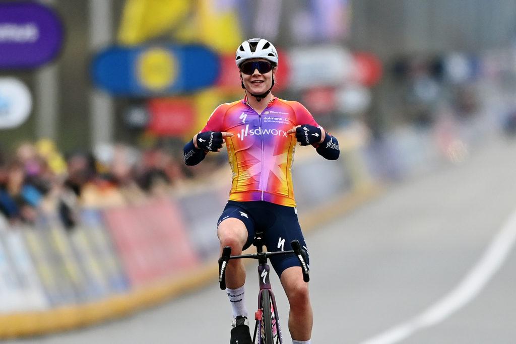 Lotte Kopecky repite en De Ronde Van Vlaanderen