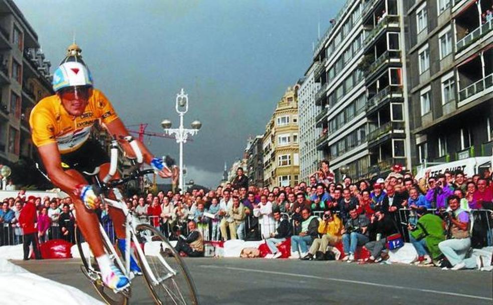 Induráin en el prólogo inaugural del Tour de 1992. Foto: Diario Vasco