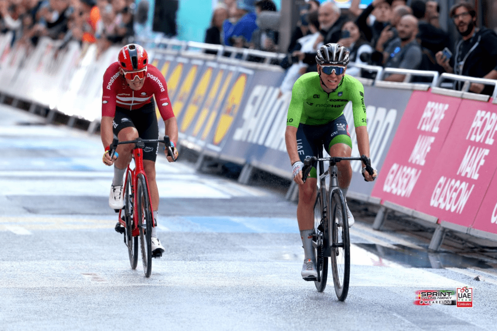 Pogaçar gana el sprint a perdersen por el bronce | Fuente: Sprint Cycling Agency