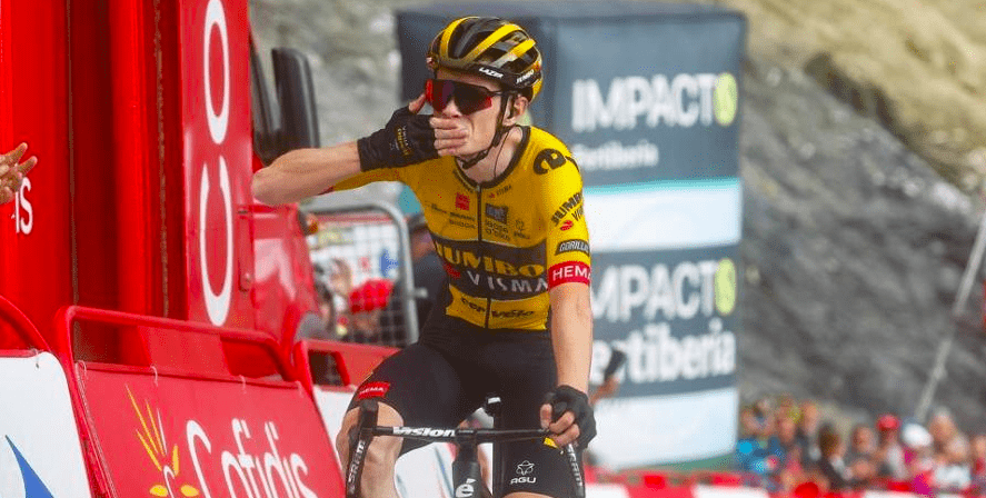 Vingegaard celebra la victoria en el Tourmalet Sprint Cycling Agency